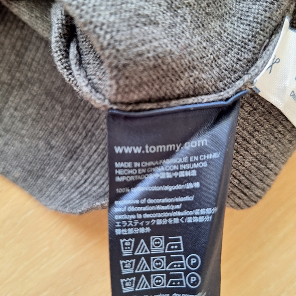 New Men's Tommy Hilfiger Crew Neck Pullover Sweater Grey M - Picture 4 of 4